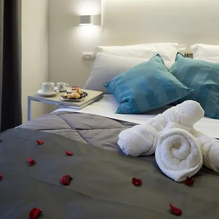 Bed & Breakfast Twice -